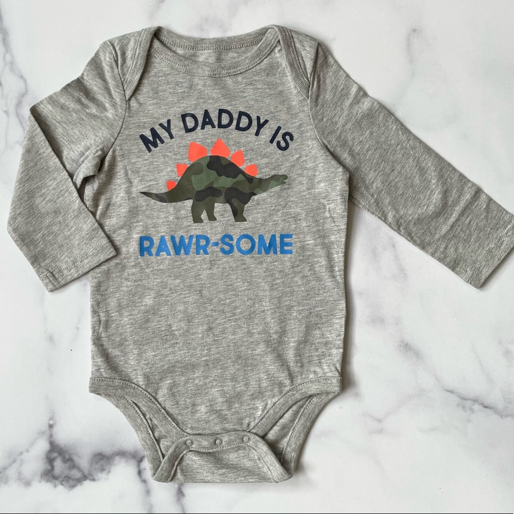 Baby Gap boys 6-12 months long sleeve dinosaur print onesie